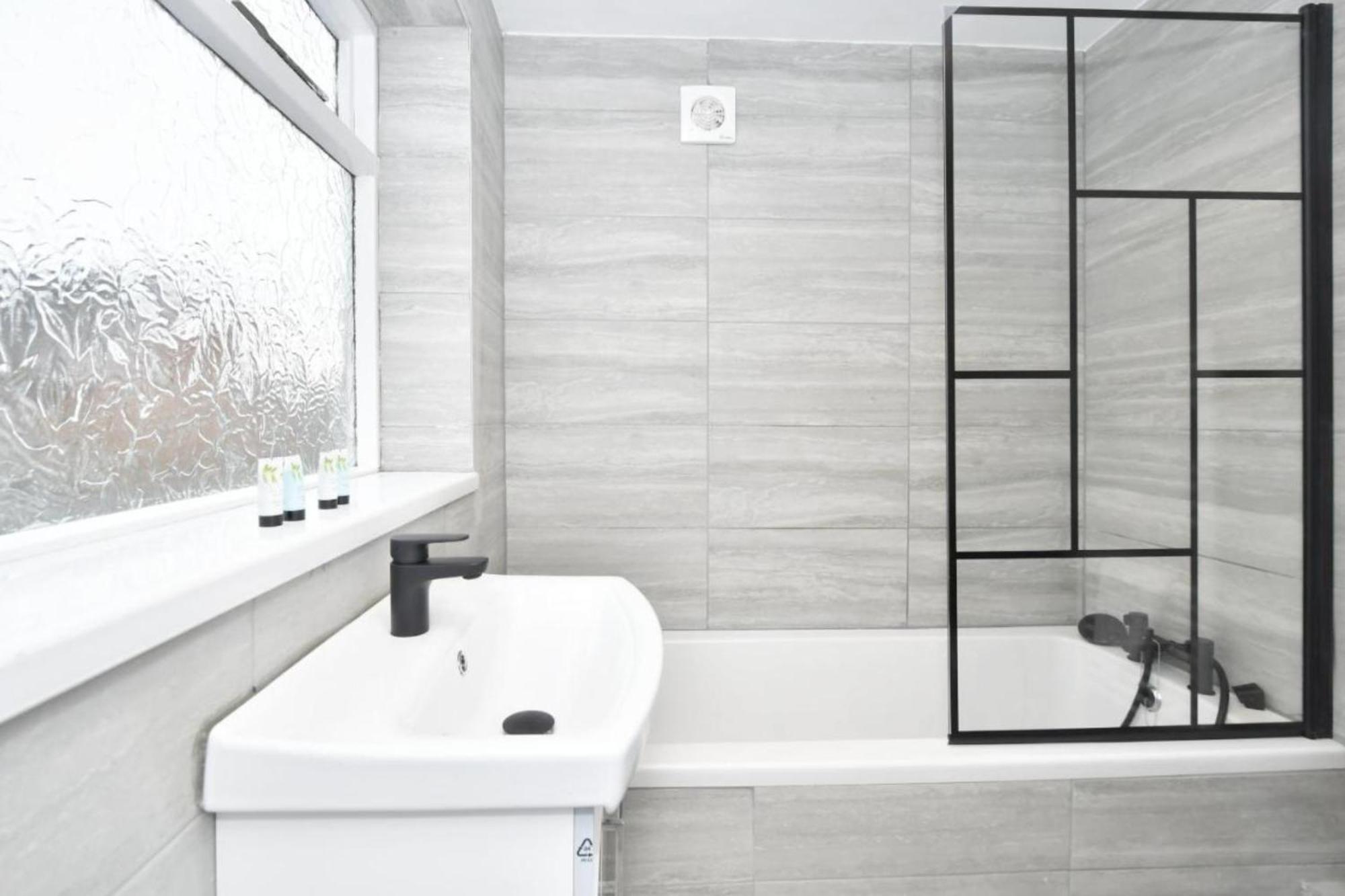 Townhouse @ 20 Penkhull New Road Stoke Villa ภายนอก รูปภาพ
